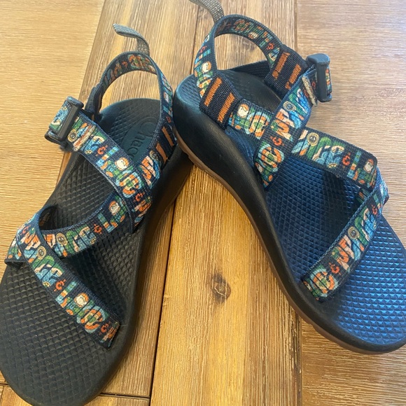 Kids size 2 Chacos. Like new.